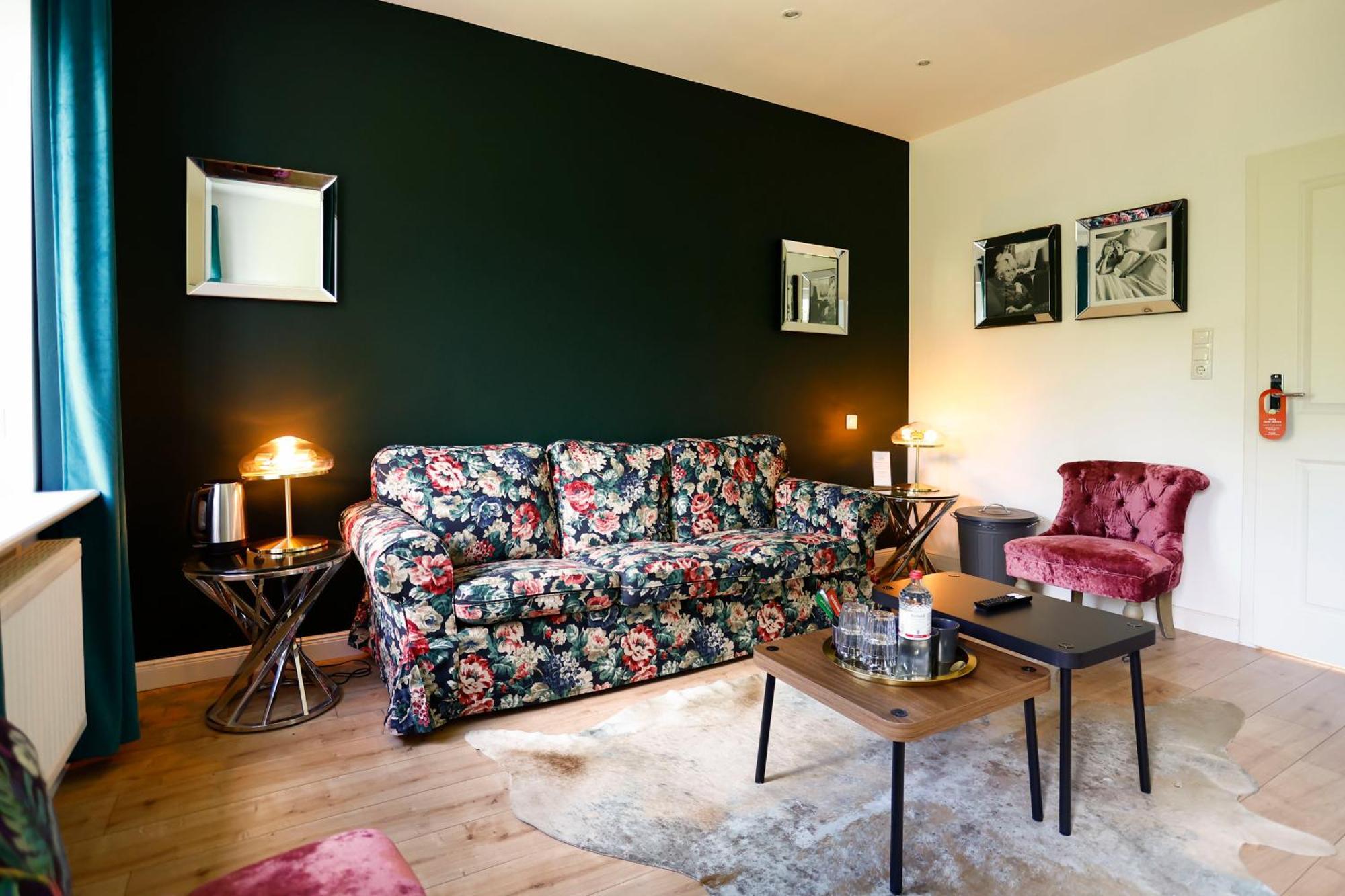 Sleephotels Alsterroom Hamburg Exterior foto